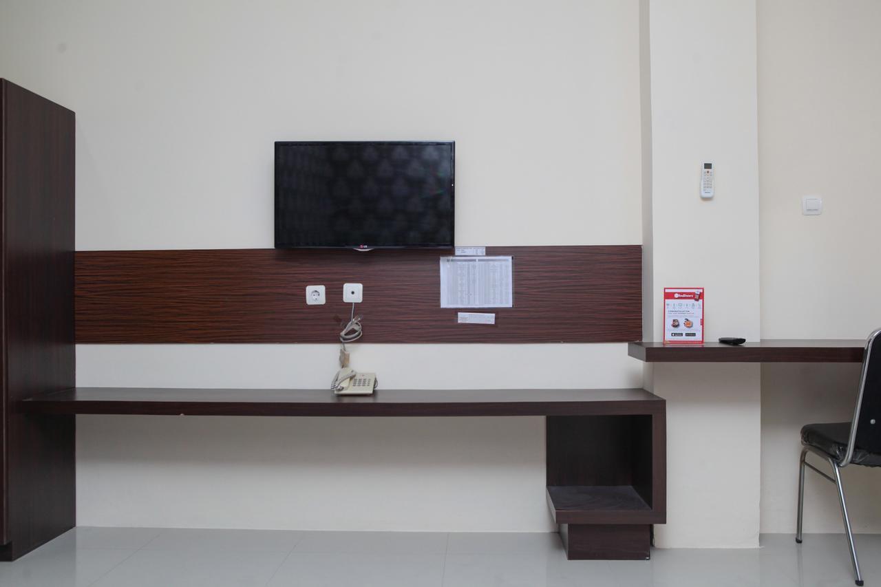 Reddoorz Near Maranatha University 3 バンドゥン エクステリア 写真