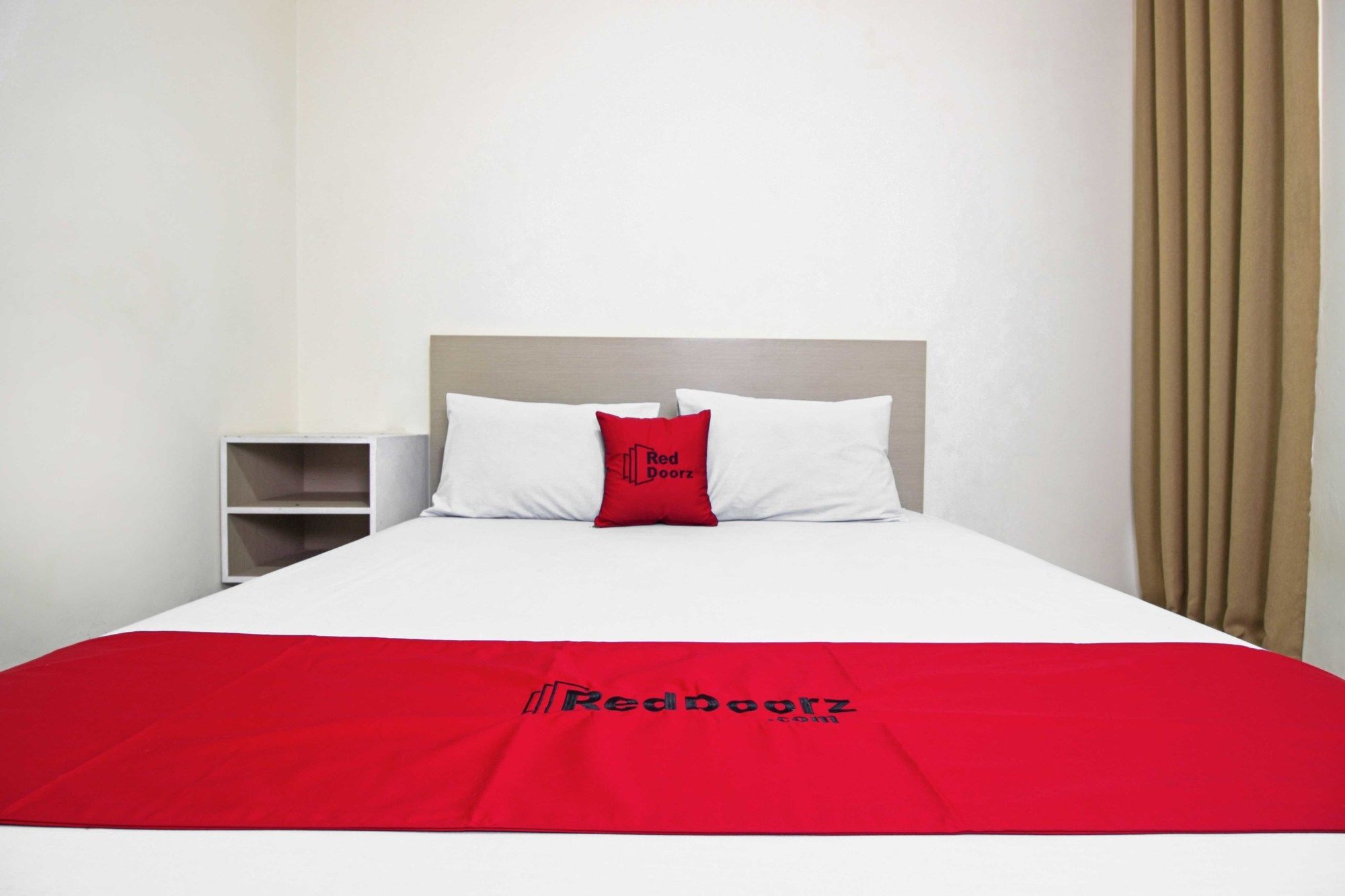 Reddoorz Near Maranatha University 3 バンドゥン エクステリア 写真