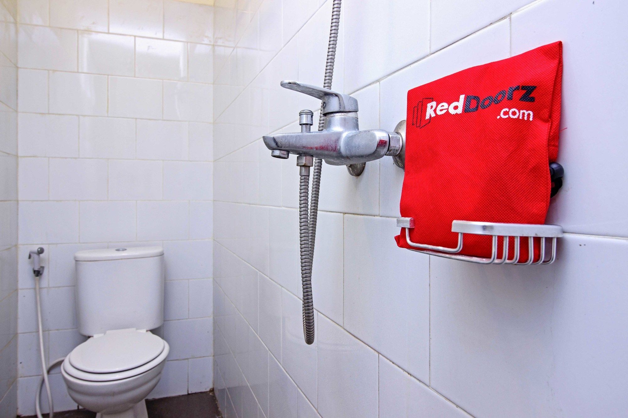 Reddoorz Near Maranatha University 3 バンドゥン エクステリア 写真